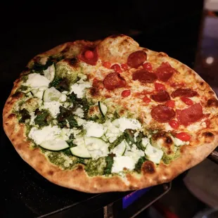 food, pizza