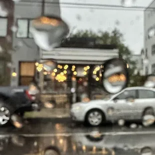 Rainy day pizza brings sunshine to my tummy!