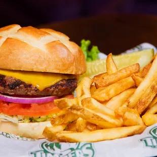 Timbers Classic Cheeseburger