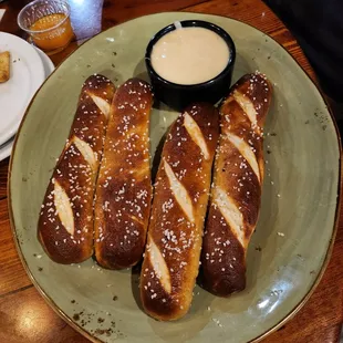 Pretzel sticks