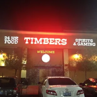 outside, ramen and noodles