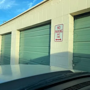 Storage/garage at the back of 1313 Magruder