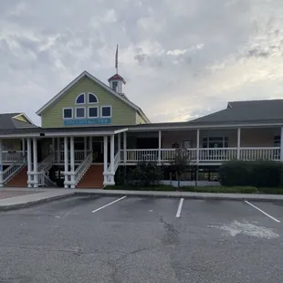 Love going into Ella's and stocking up on my cooking oils