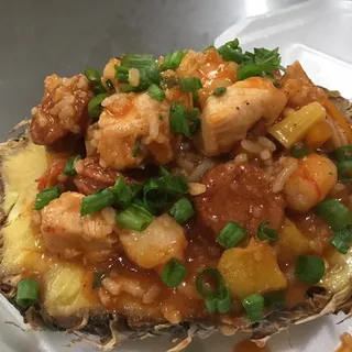 Loaded Pineapple Bowl w/ Drink