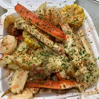 Seafood Crab Boil W/ 1 Lobster Tail