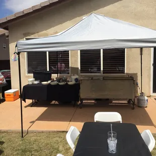 Time 2 Taco setup before Edgar started cooking.