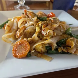 Drunken noodles