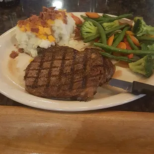 Thursday, Steak Night 12oz Ribeye
