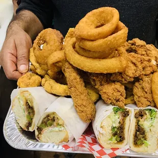 a tray of fried food