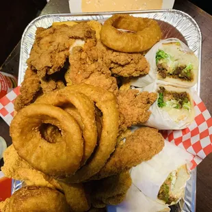 a tray of fried food
