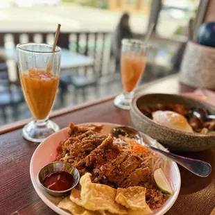 Pad Thai Fried Chicken