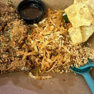 Pad See-Ew Lunch