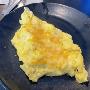 Scrambled eggs with cheese