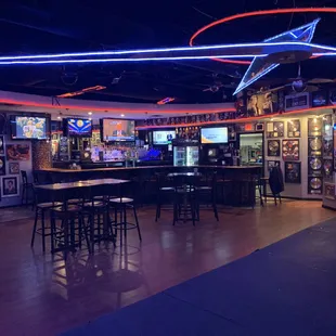 Stage and 2 full bars