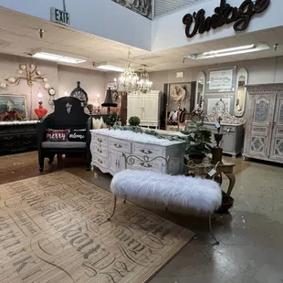 The Interior with Vintage Furniture @ Timeless Furnishings in Bakersfield CA.