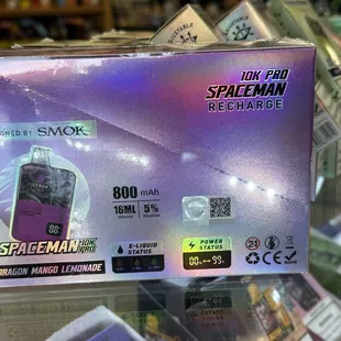 Spaceman by smok has the perfect taste and vape on this Dragon Mango Lemonade