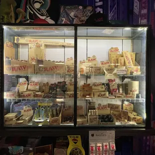 RAW products Case