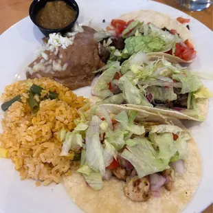 Taco trio - chicken, carne asada and ground beef