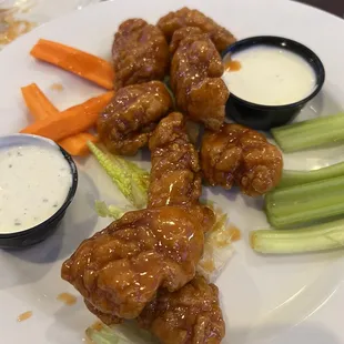 Honey hot wings