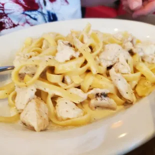 Chicken alfredo