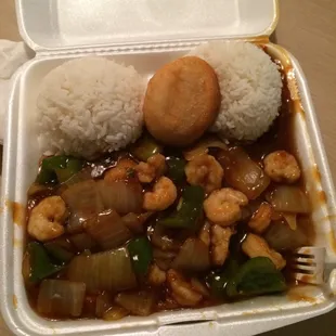 Spicy shrimp w:vegetable. Too much sauce