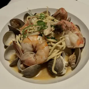 Seafood pasta w Calabrian chili