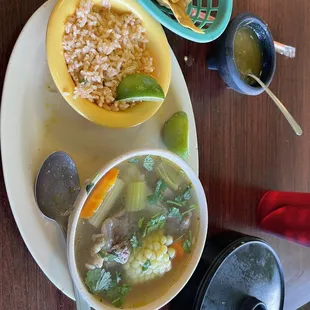 Caldo de Res