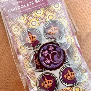 Passion fruit - even chocolate singles get pretty packaging treatment :')