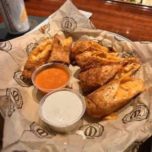 Buffalo chicken eggrolls