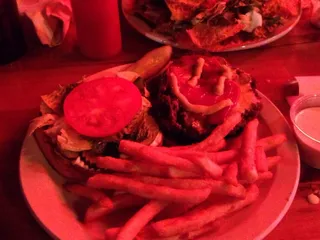 MoJoe's Food and Spirits