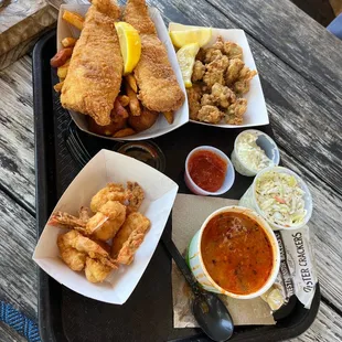 Fish basket with added shrimp and oysters, Seafood Stew