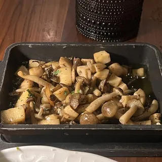 Herb-Roasted Mushrooms