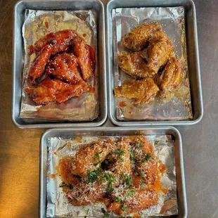 Chicken Wings (Instagram: foodwithbros)