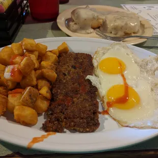 Eggs goetta and home fries