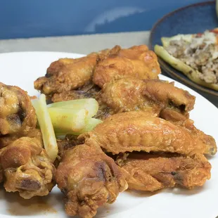 chicken wings, bbq wings, fried chicken wings, fried chicken, chicken, bbq chicken, poultry, chicken wings and fried chicken, food