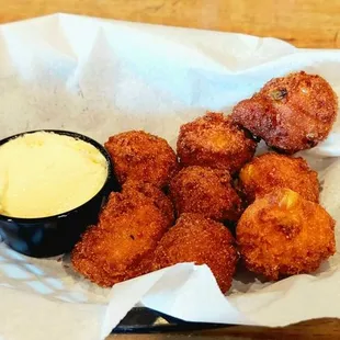Hushpuppies