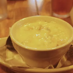 Thick tasty clam chowder