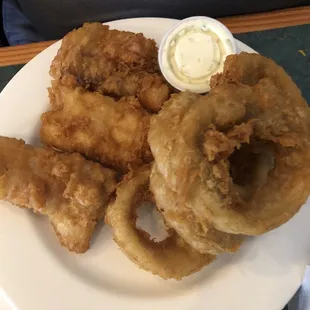 Fish and onion rings
