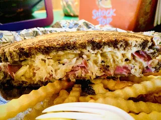 Barrett's Barleycorn Pub & Grill