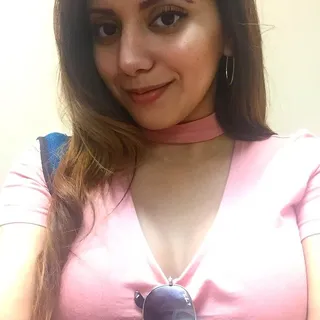 Roxana C.