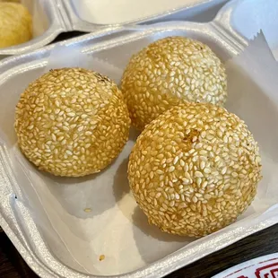 Sesame ball