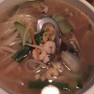 Glass Noodles with Seafood