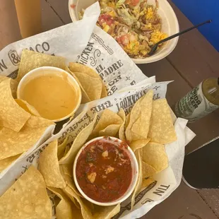 Rice bowl Chips, salsa,queso