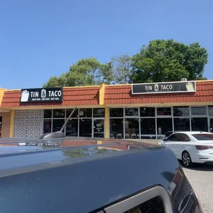 Grabbing a bite with friends