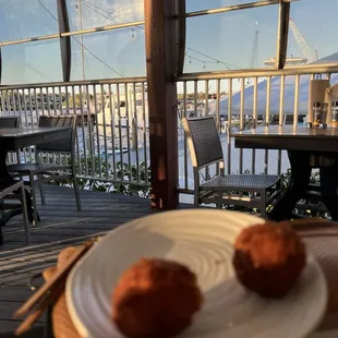 donuts, outside