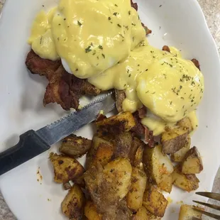 Eggs Benedict