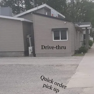 Convenient order pick up
