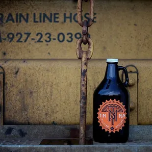 64 oz. Tin Man growler.