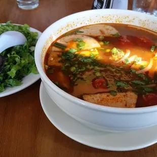 Bun Rieu