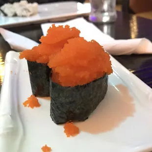 Masago nigiri